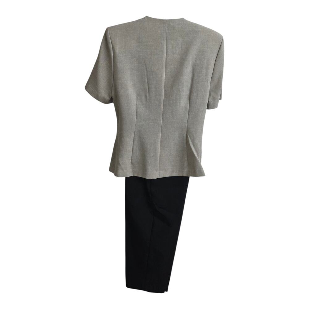Kari’s Place 2 Piece Suit 8P Black Tan Short Sleeve Blazer Pants Career Set - Picture 4 of 10
